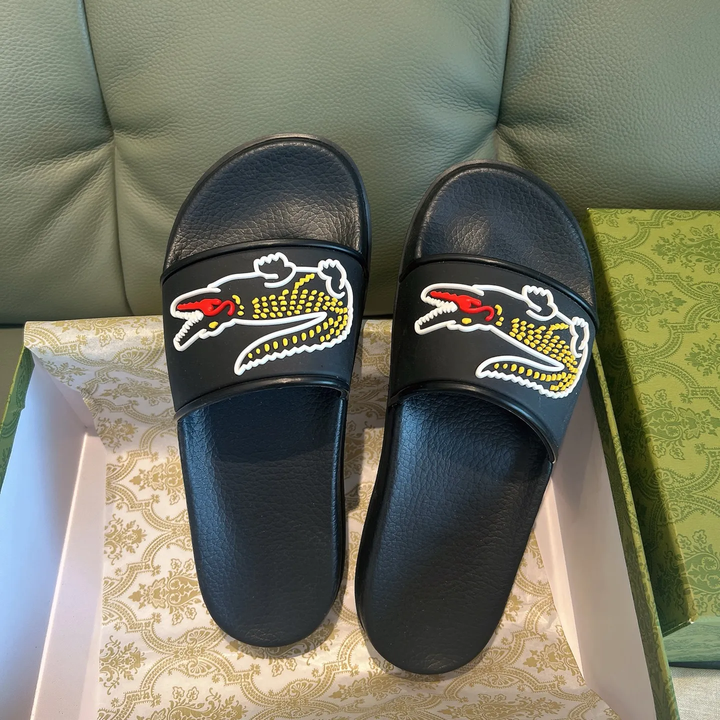 Men's Men's Shoes 130🐮🐮Gucci Gucci Slippers Gucci 2024 latest beach sandals slippers Original molding double G LOGO Original molding consistent Outsole: Men's Men's Shoes u double-layer outsole Size: 35-46